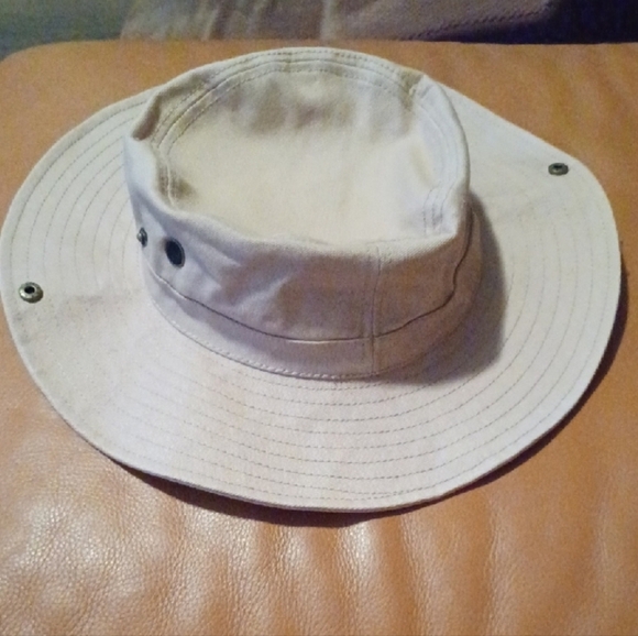 🏍Beige Wide Brim Hat SeaWorld - Picture 10 of 10